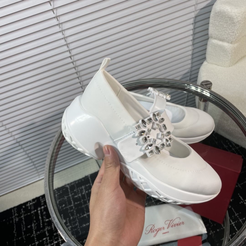 Roger Vivier Casual Shoes